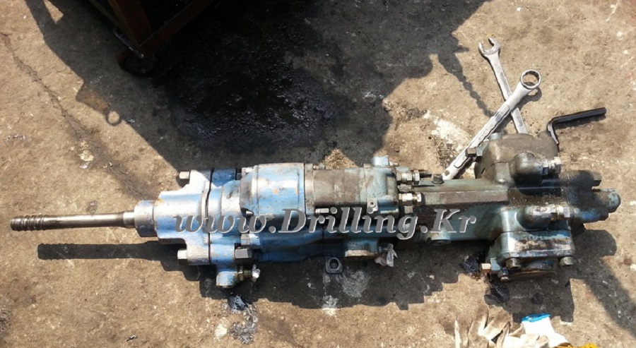 Furukawa HD709 Used Rock Drill Assy