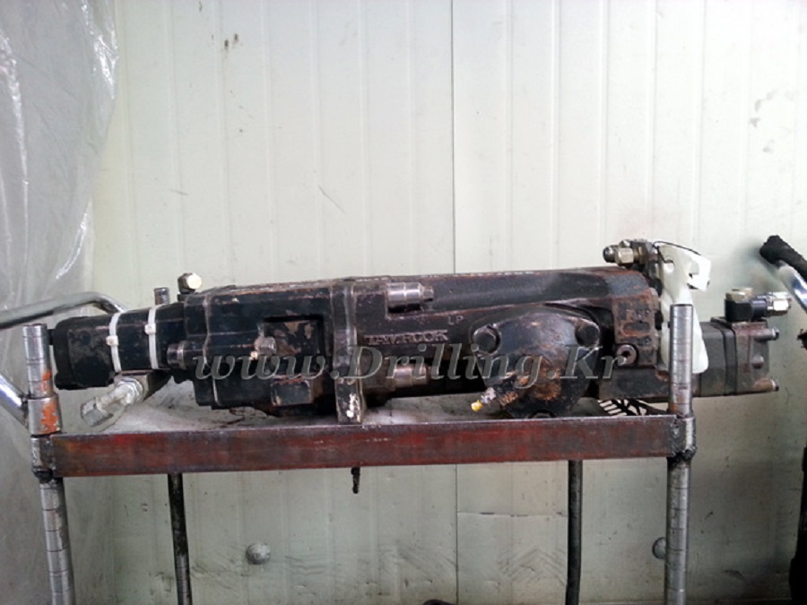 Tamrock HL560 Drifter Assy