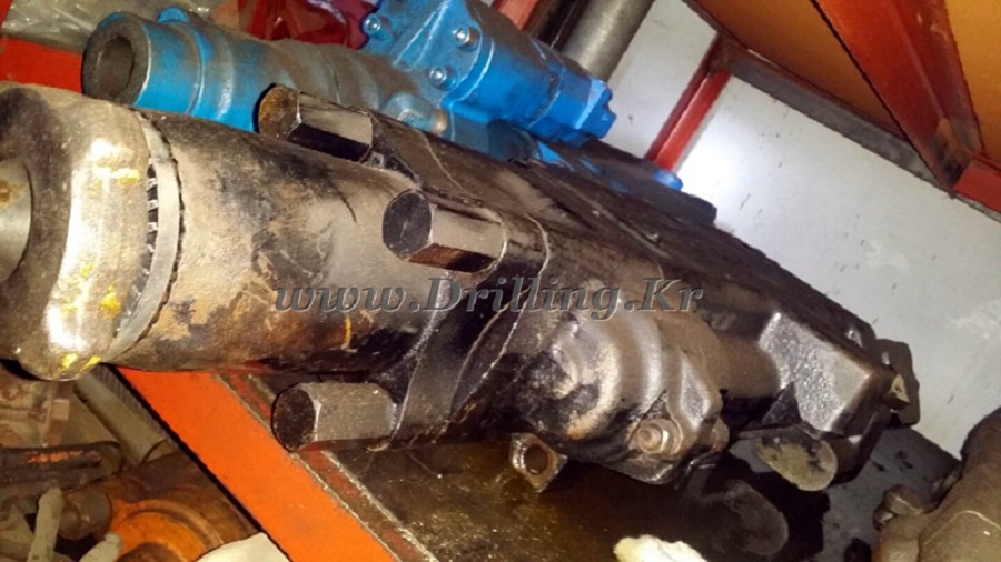 TH501 Rock Drill Assy